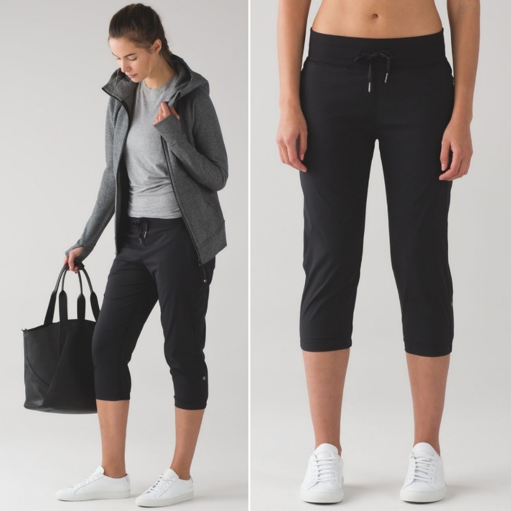 Lululemon Dance Studio Crop in Black